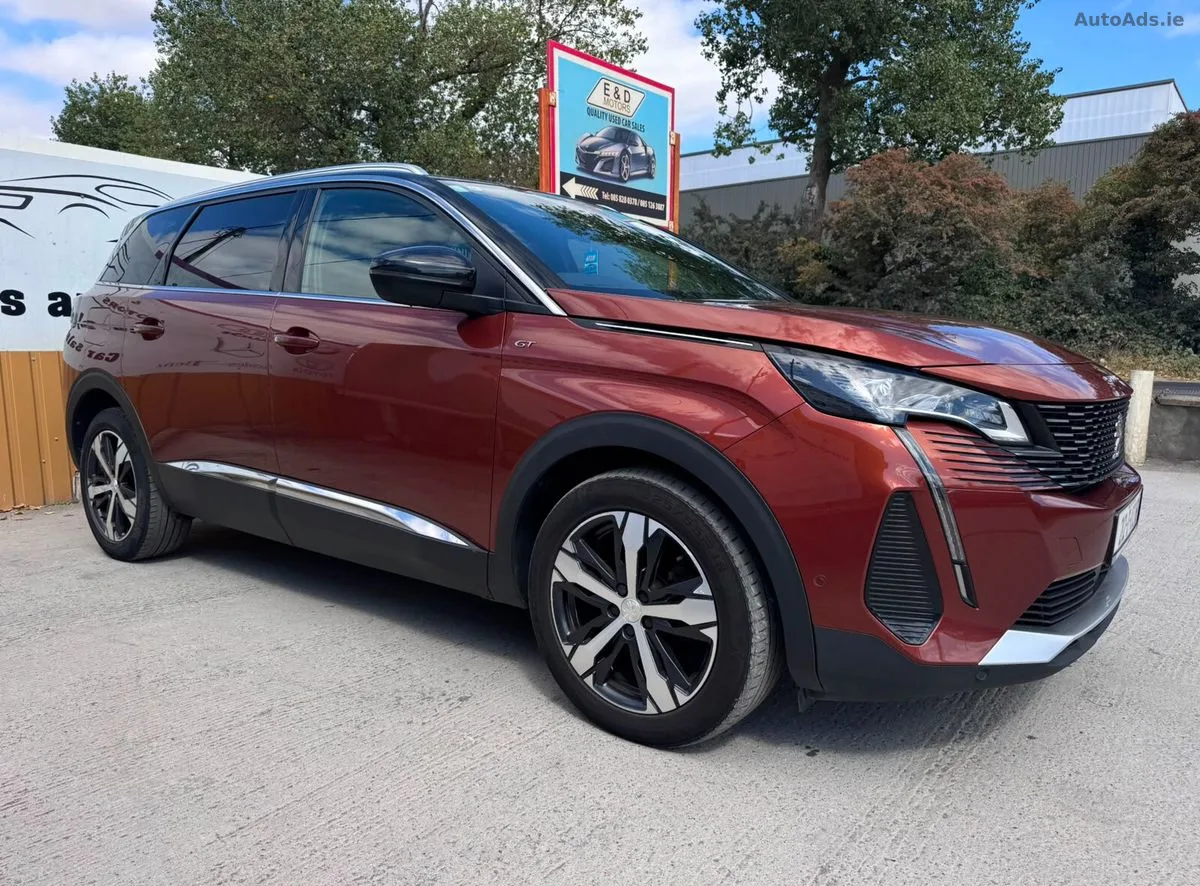 2021 Peugeot 5008