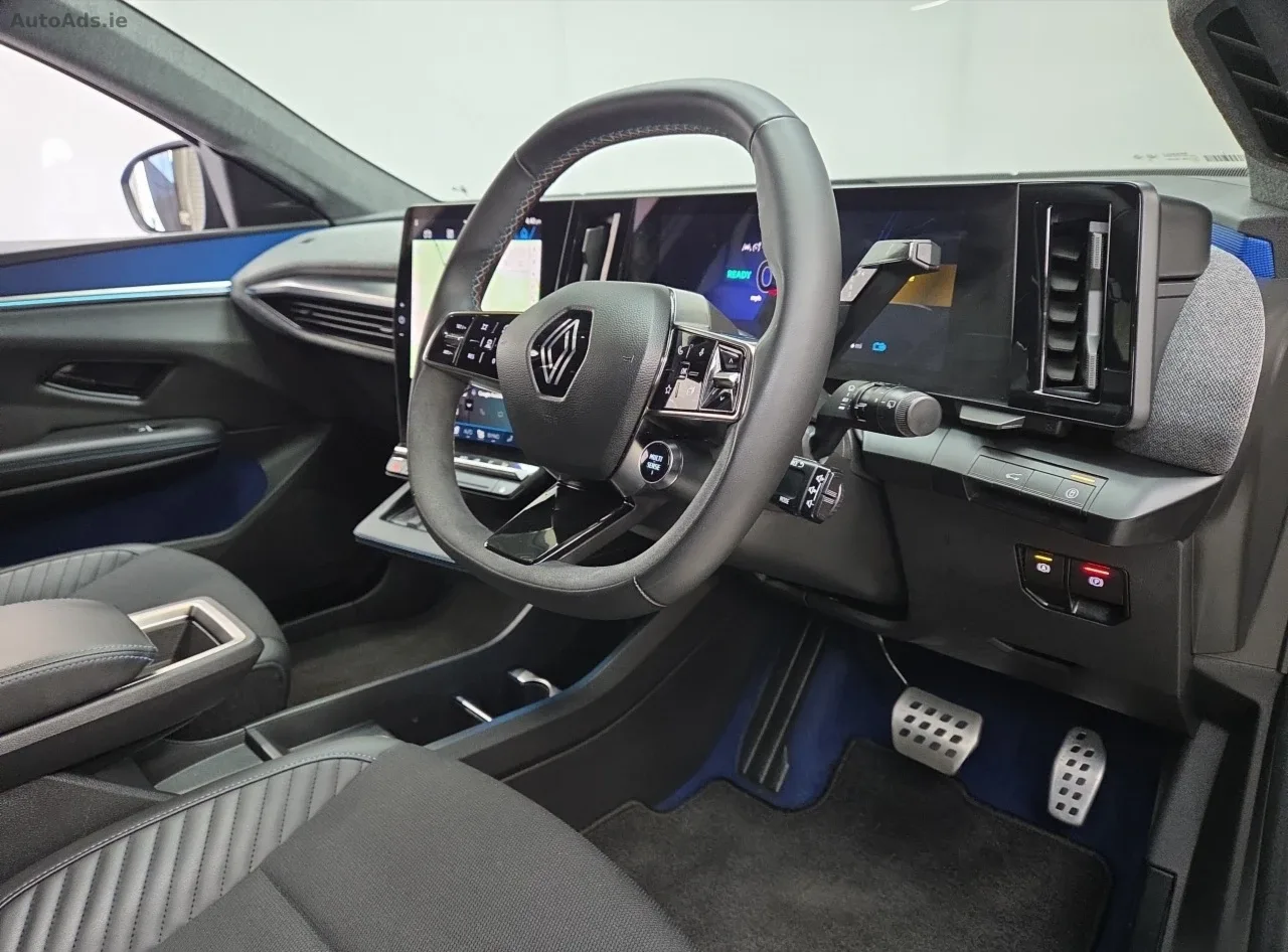 2025 Renault Scenic E-Tech – photo 14