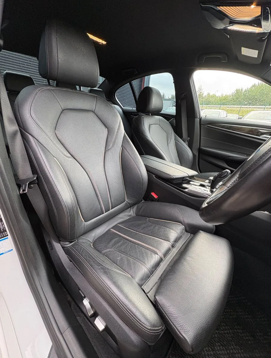 2017 BMW 5-Series – photo 18