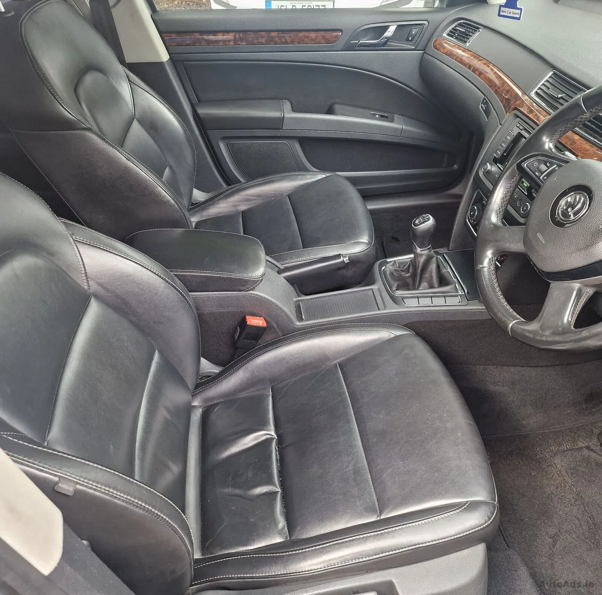 2015 Skoda Superb – photo 11