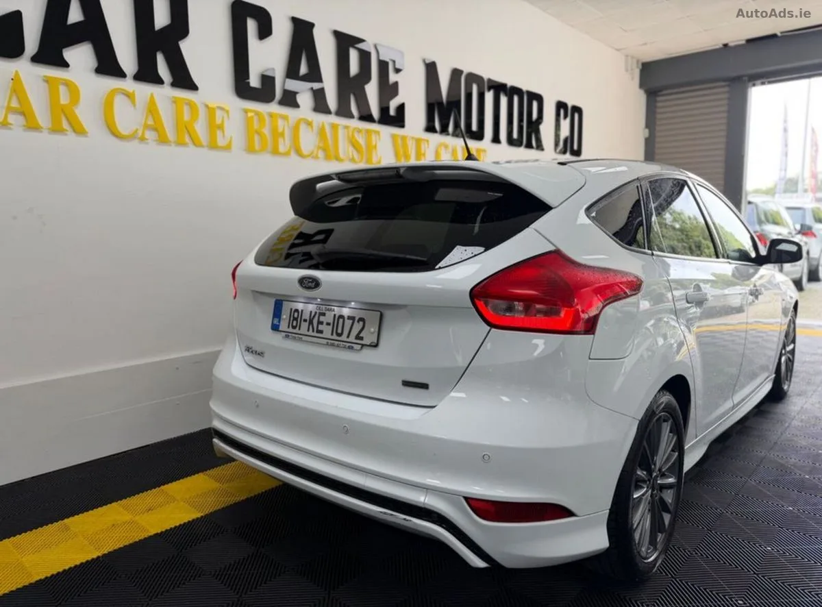2018 Ford Focus – photo 2