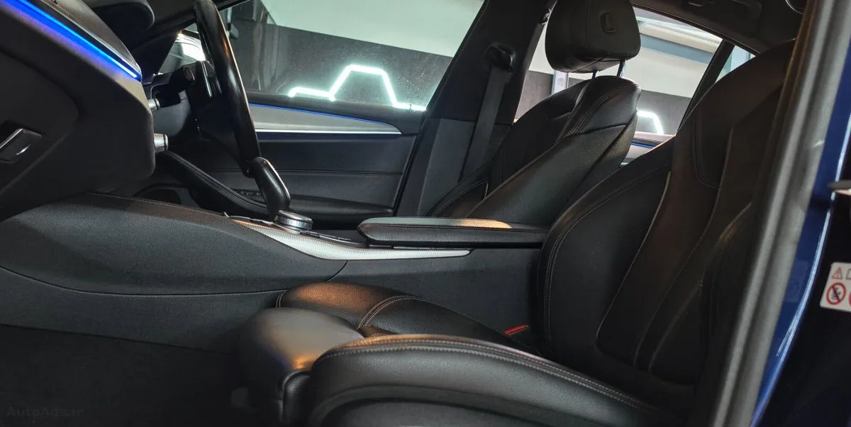 2018 BMW 5-Series – photo 18