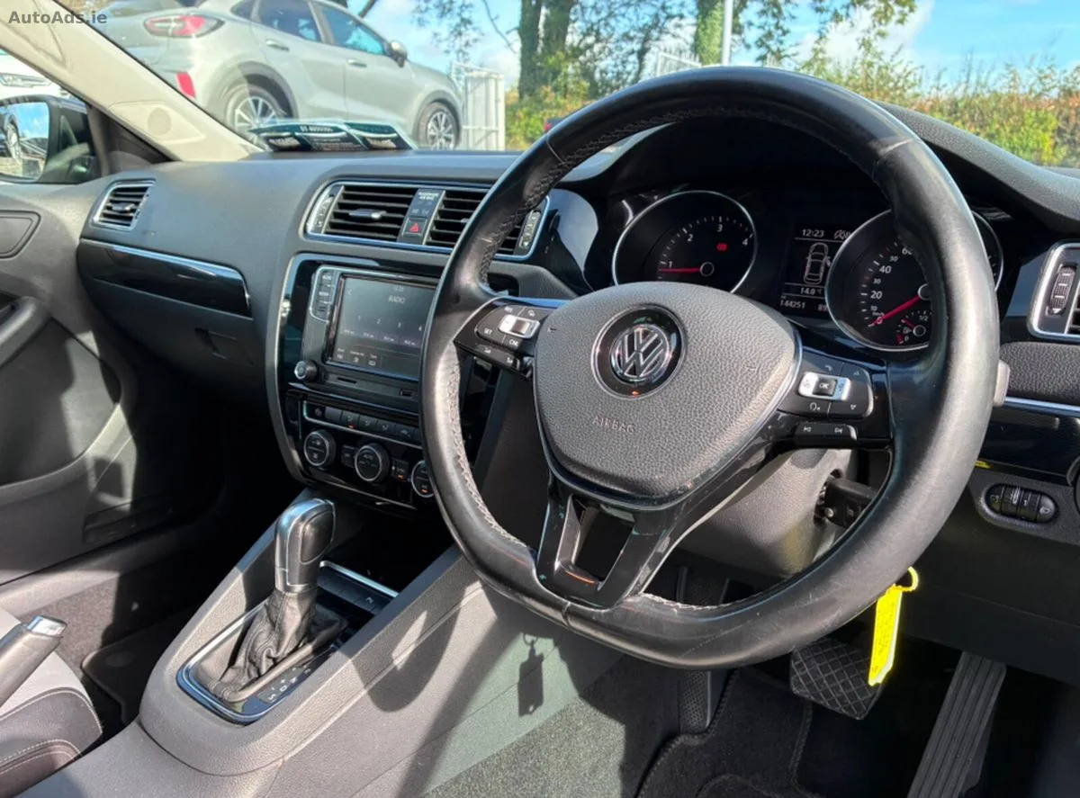 2016 Volkswagen Jetta – photo 11