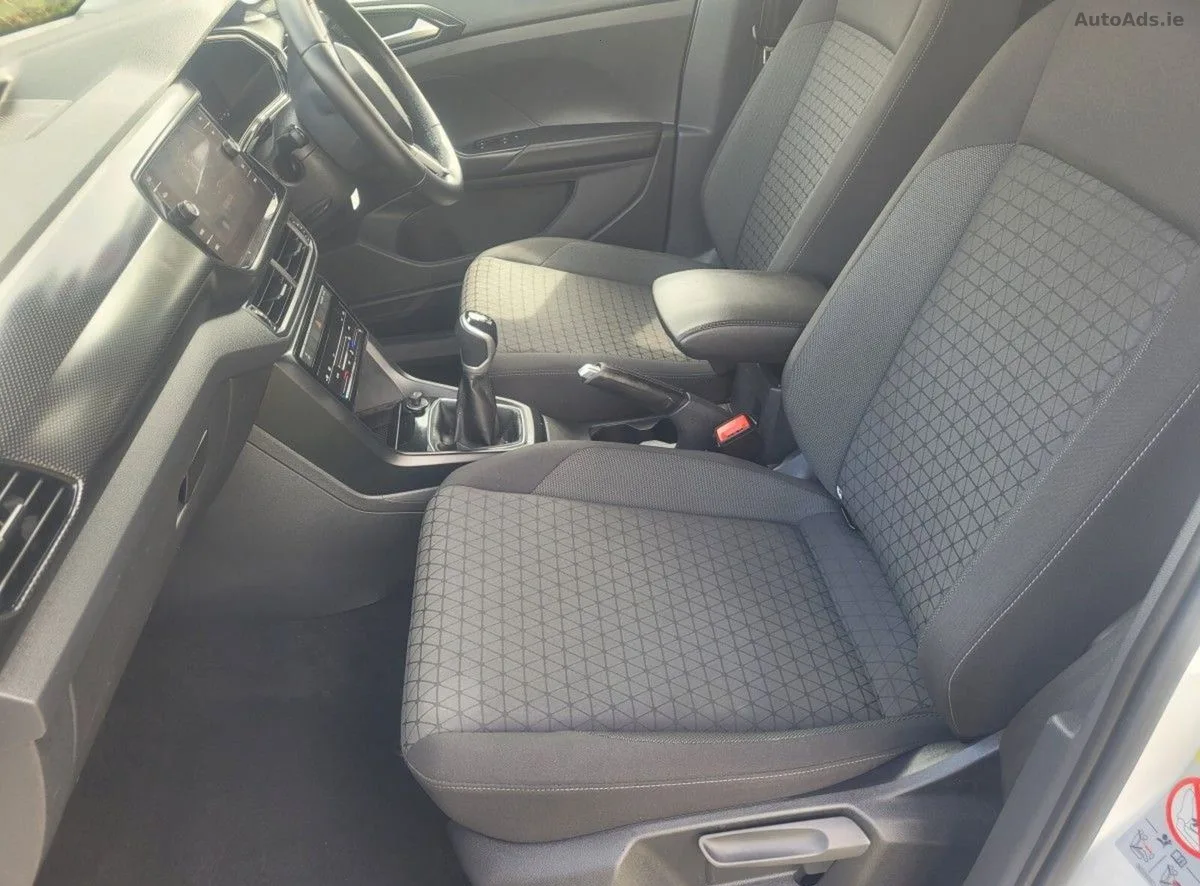 2023 Volkswagen T-Cross – photo 4