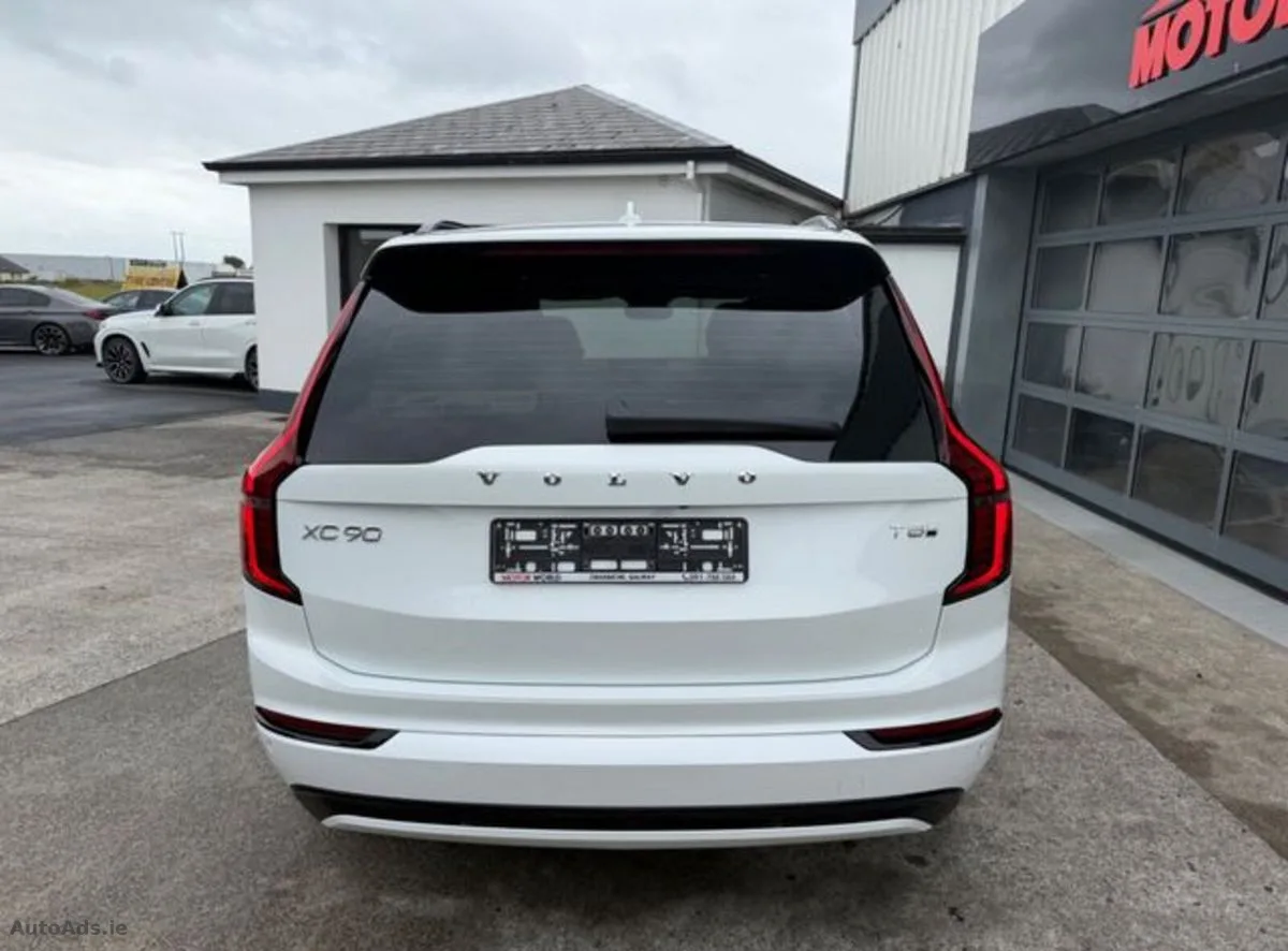 2026 Volvo XC90 – photo 3