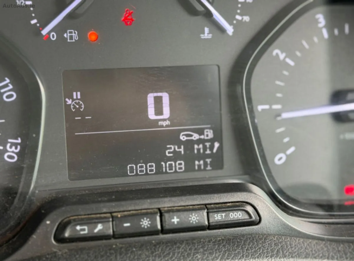 2022 Peugeot Expert – photo 16