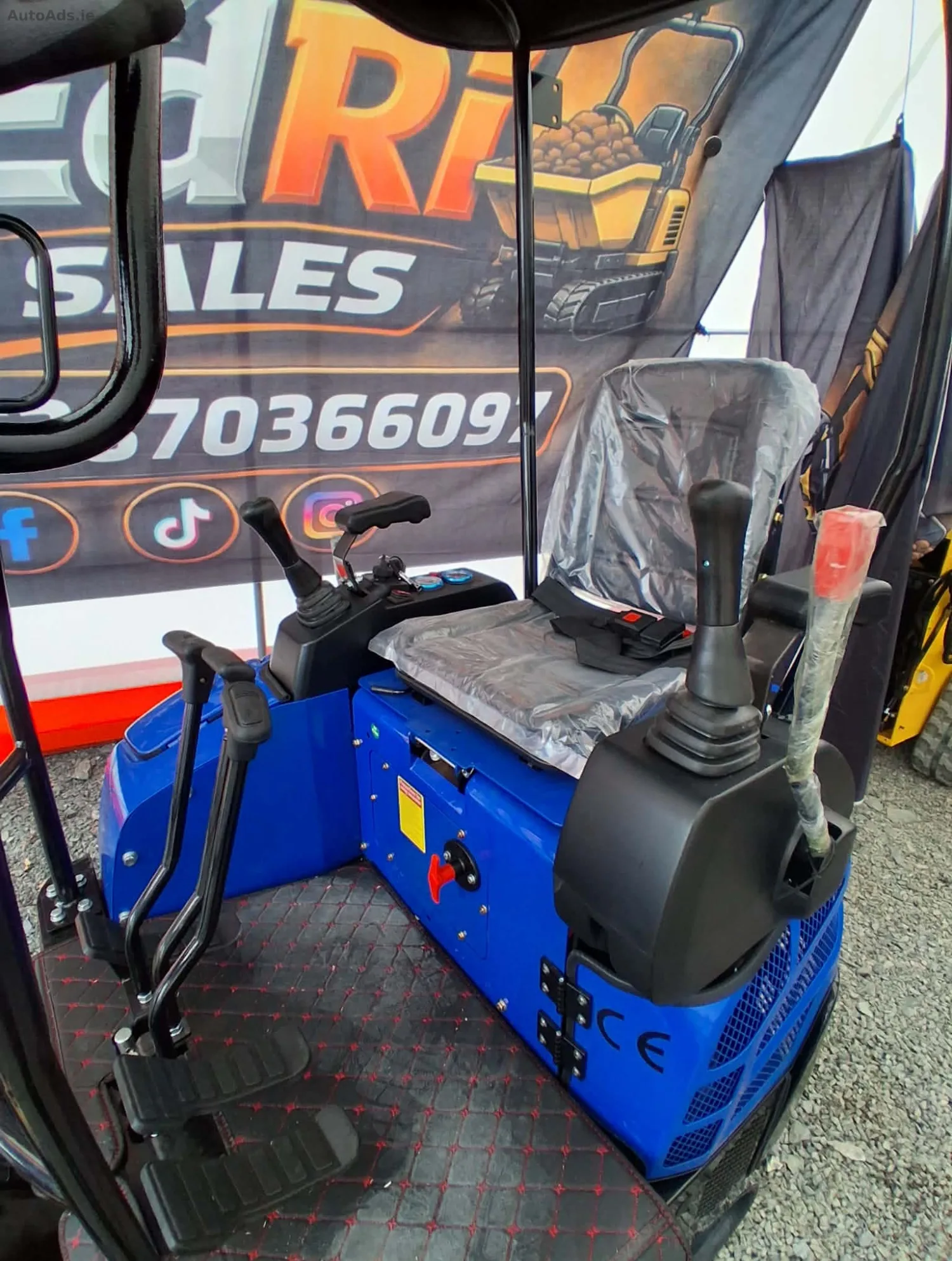 2026 Other Excavators – photo 4