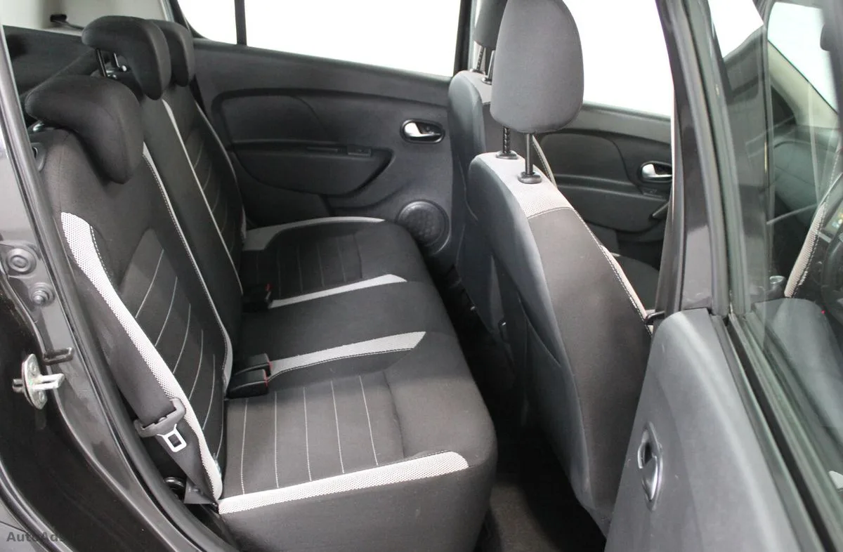 2020 Dacia Sandero Stepway – photo 13