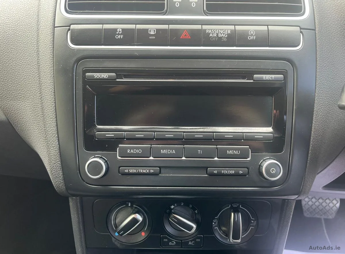 2013 Volkswagen Polo – photo 15