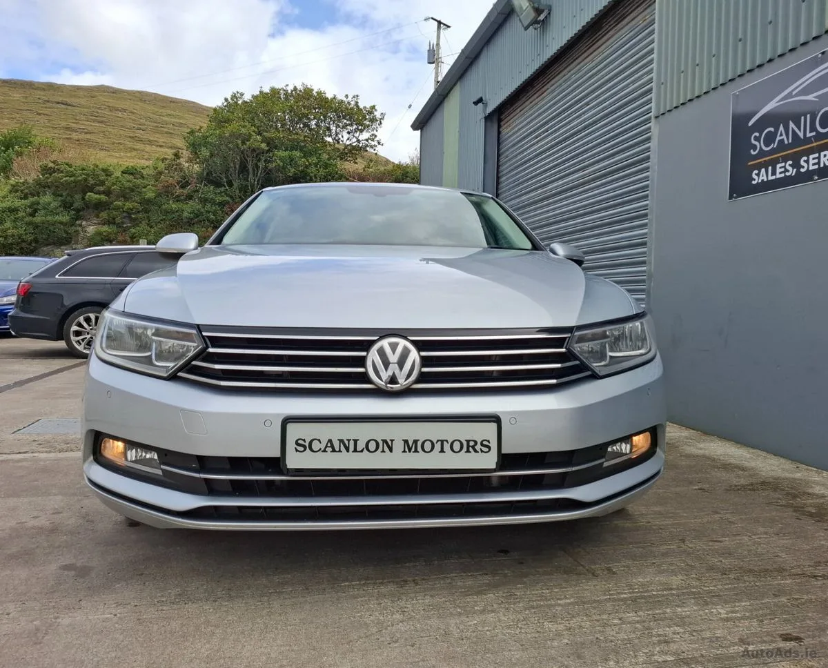 2017 Volkswagen Passat – photo 4