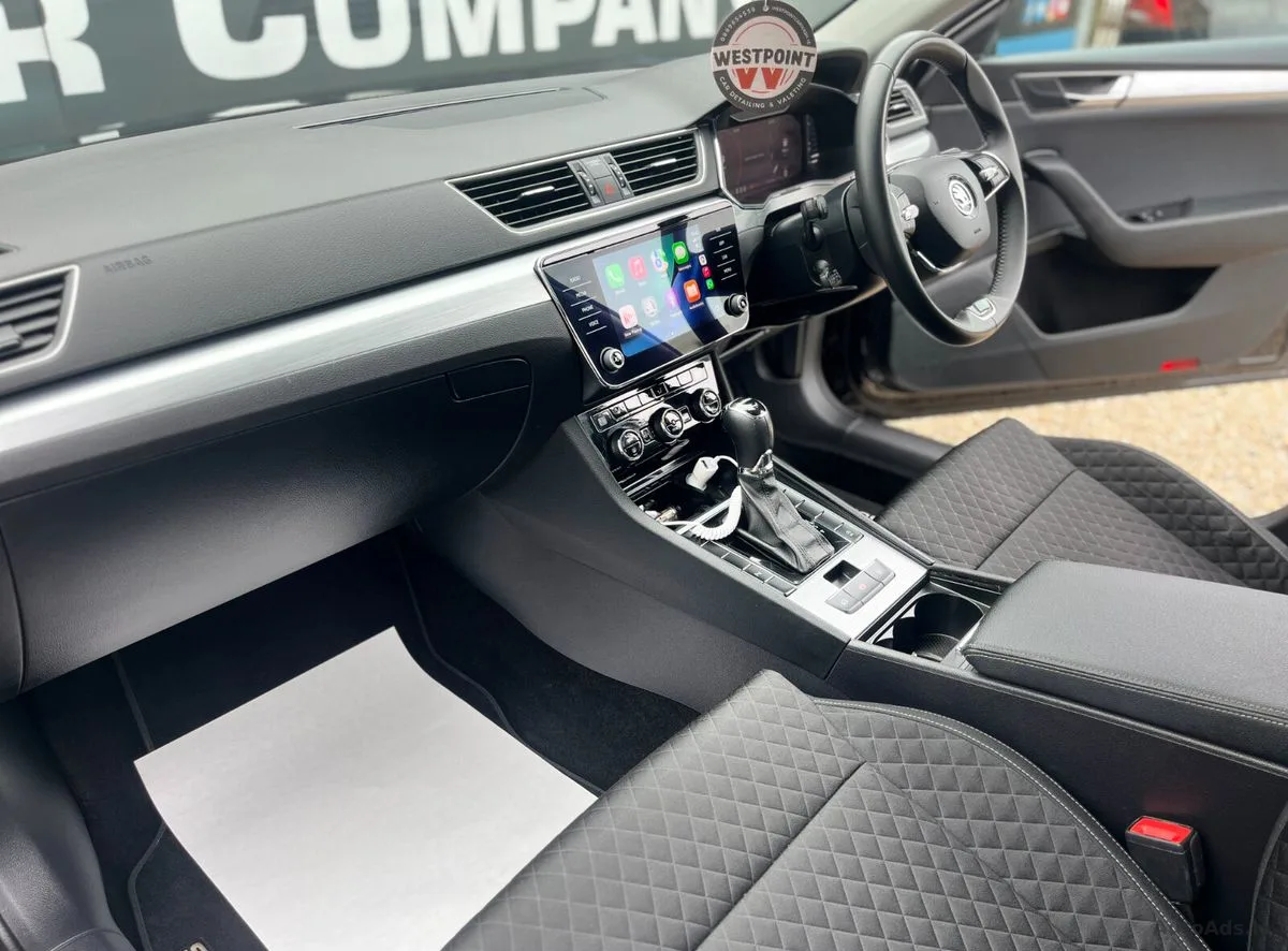 2023 Skoda Superb – photo 10