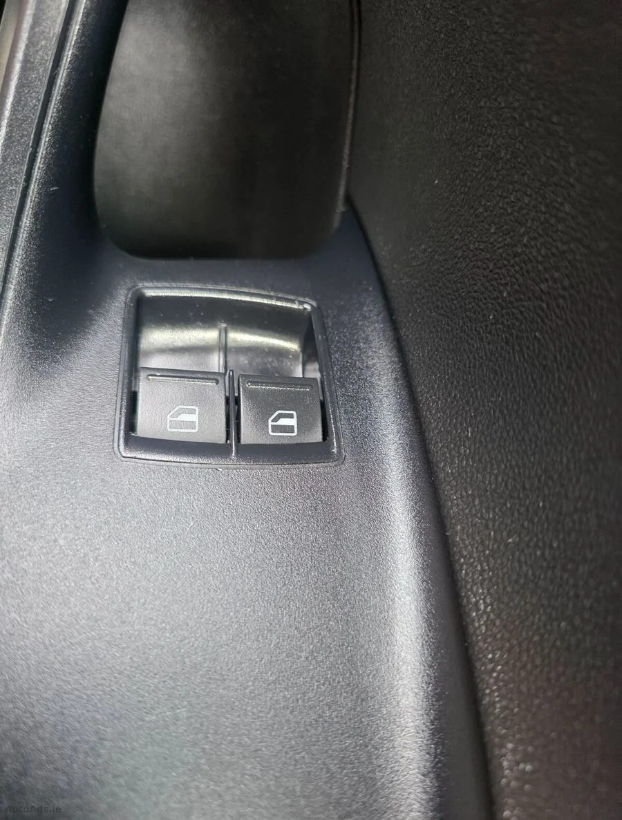 2016 SEAT Ibiza – photo 16