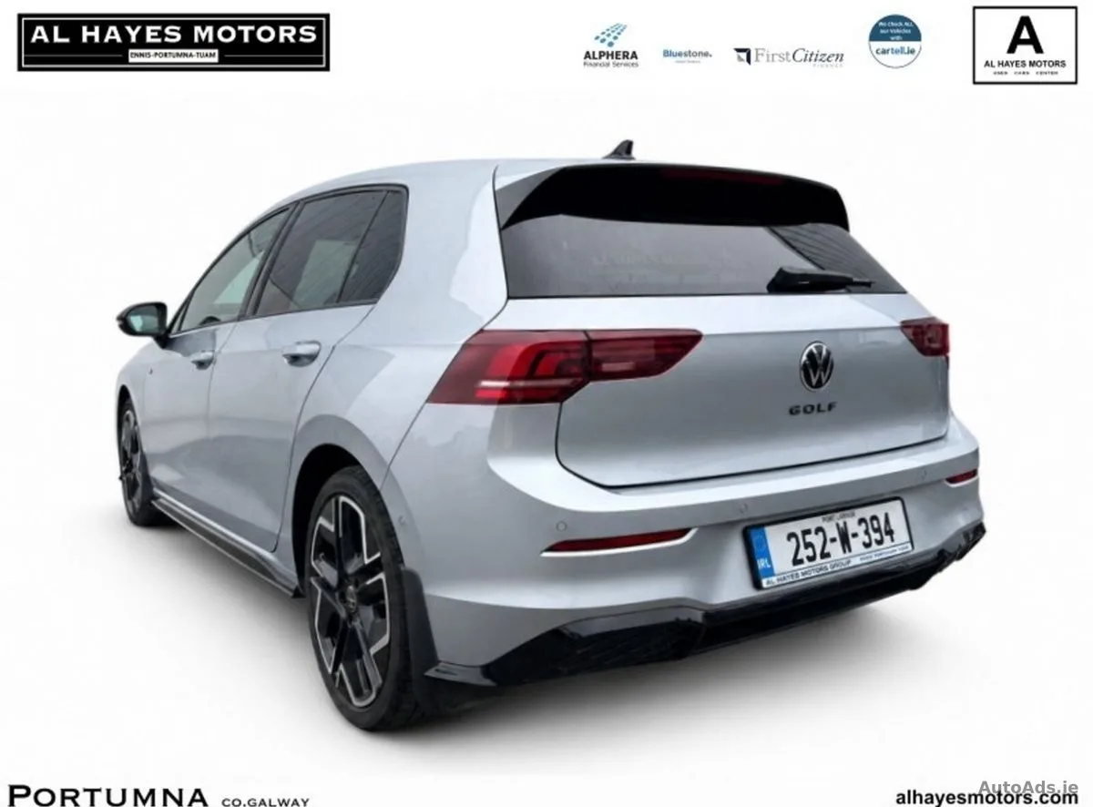 2025 Volkswagen Golf – photo 3