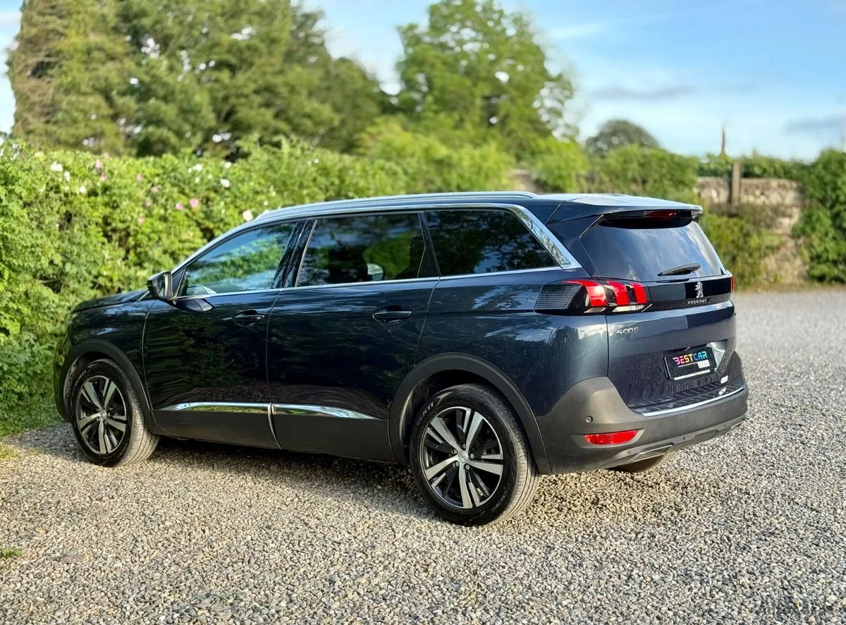 2019 Peugeot 5008 – photo 10