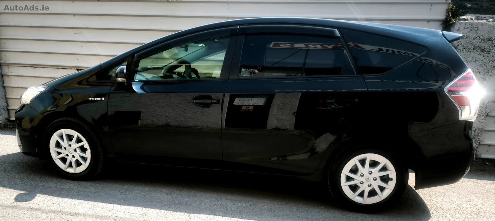 2016 Toyota Prius – photo 1
