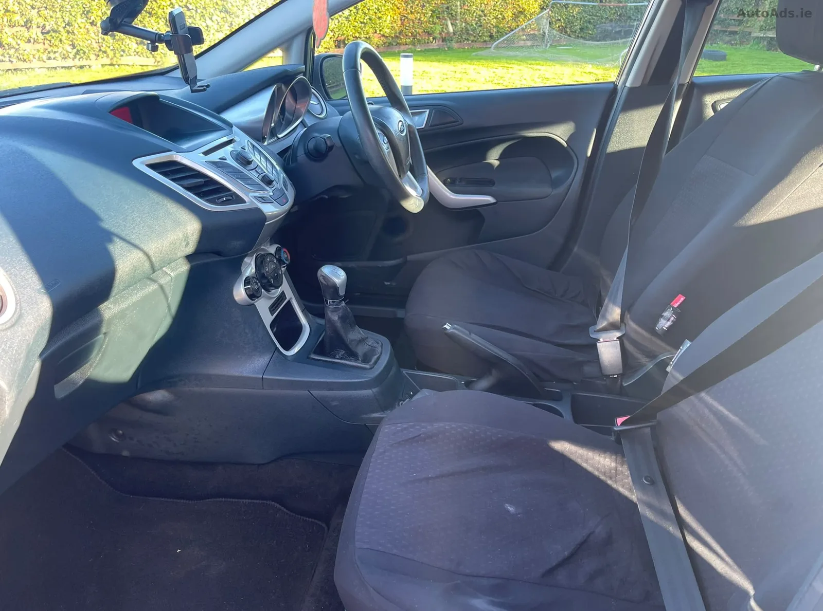 2012 Ford Fiesta – photo 5