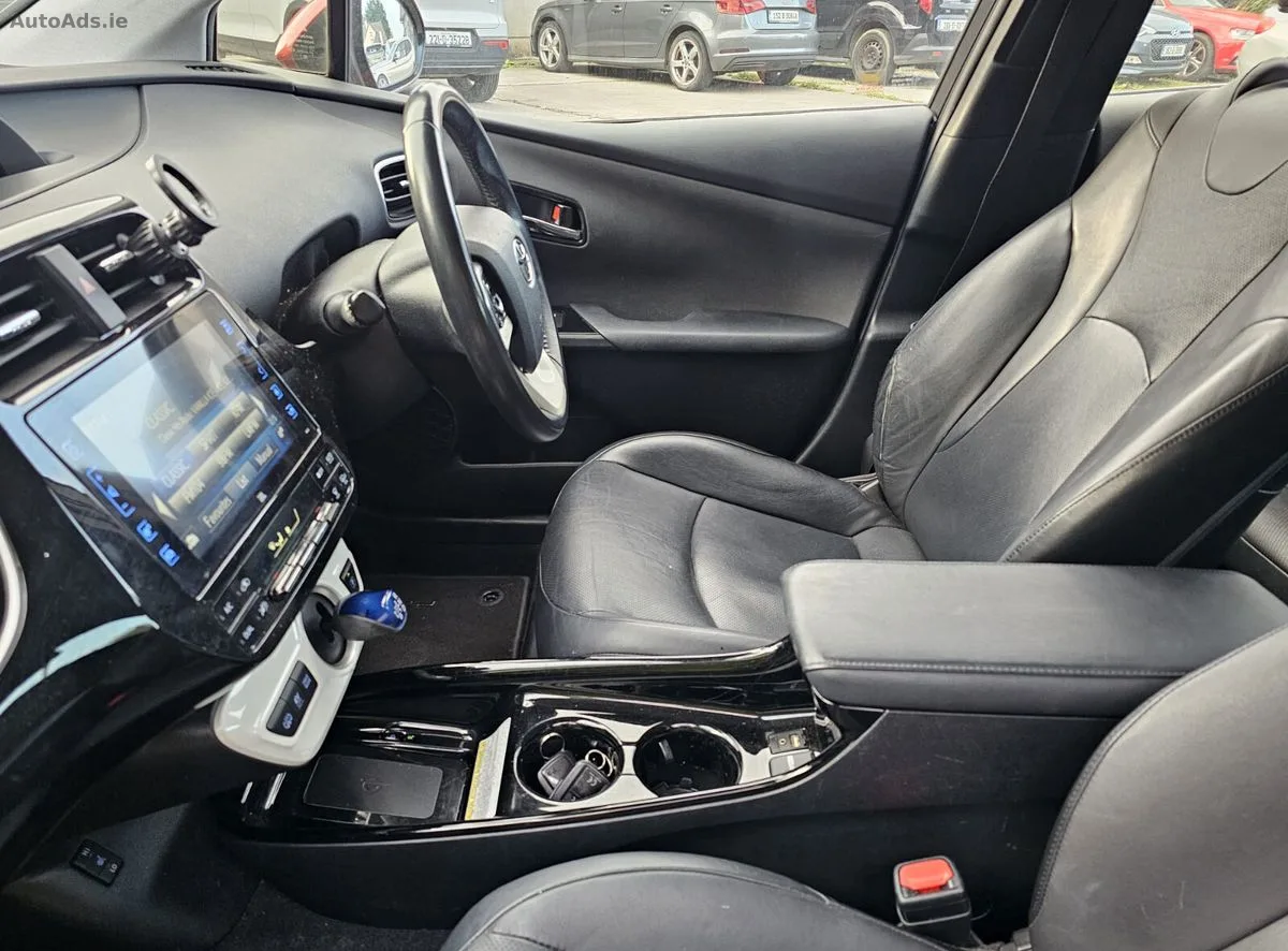 2017 Toyota Prius – photo 13