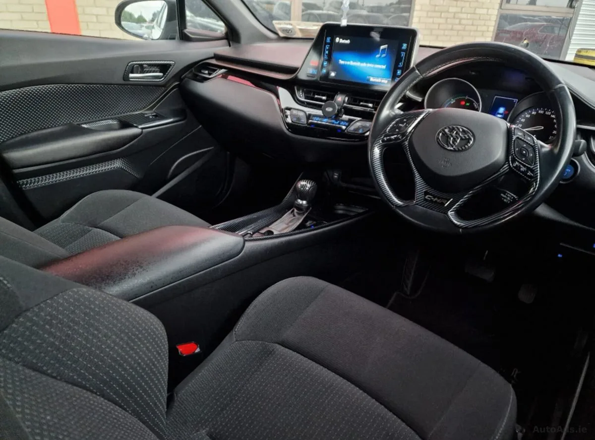 2018 Toyota C-HR – photo 10