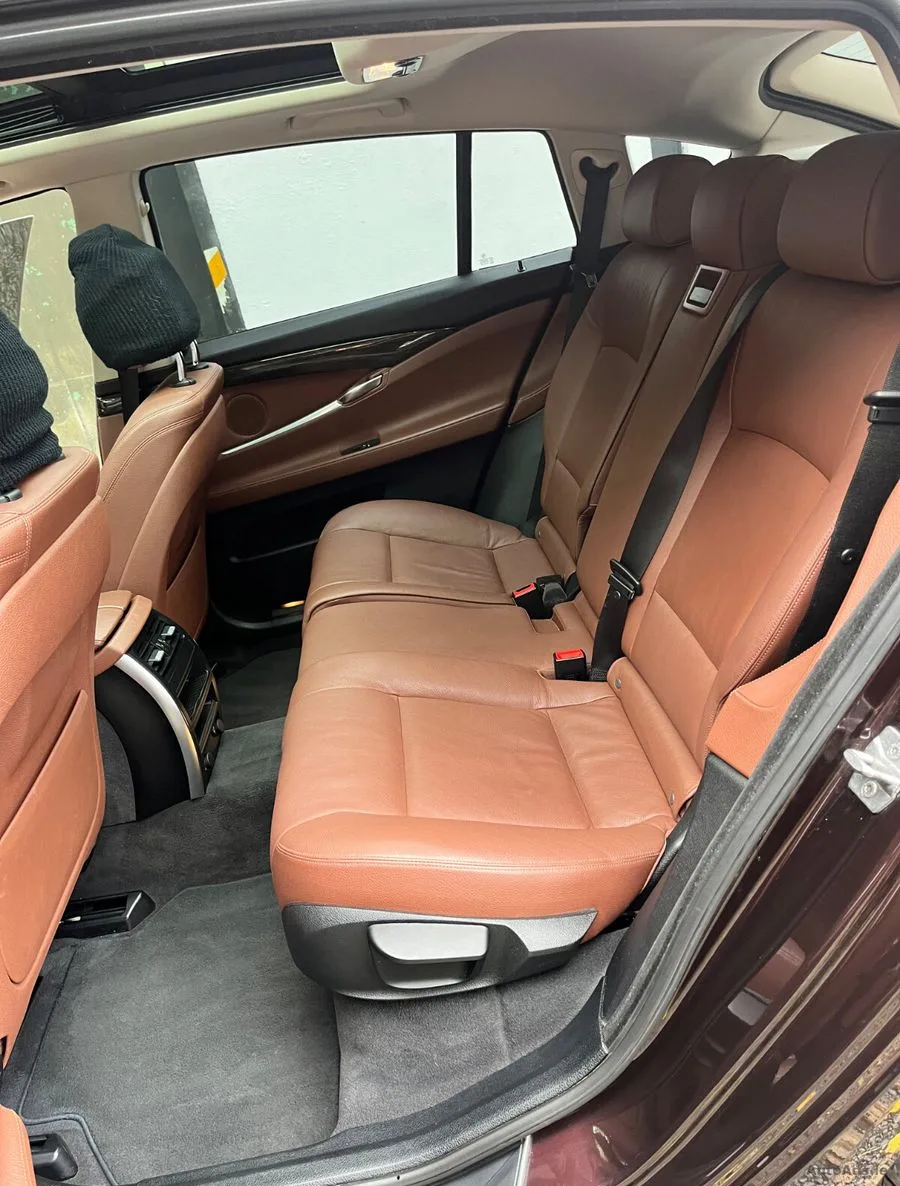2015 BMW 5-Series – photo 20