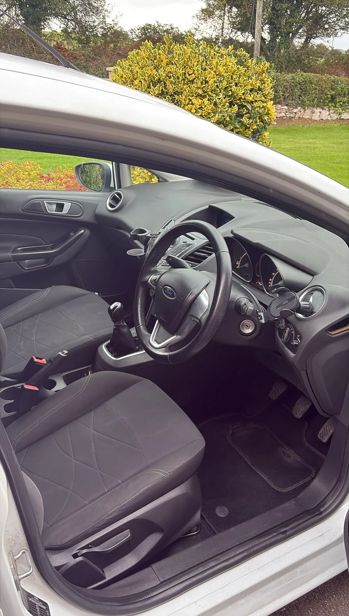 2014 Ford Fiesta – photo 6