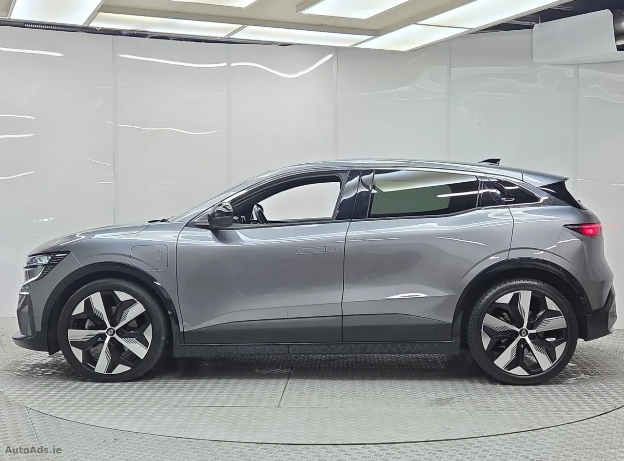 2023 Renault Megane E-Tech – photo 10