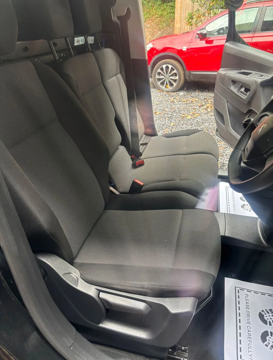 2021 Peugeot Partner – photo 13