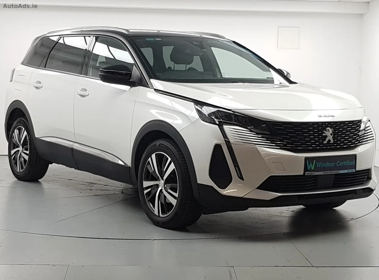 2024 Peugeot 5008