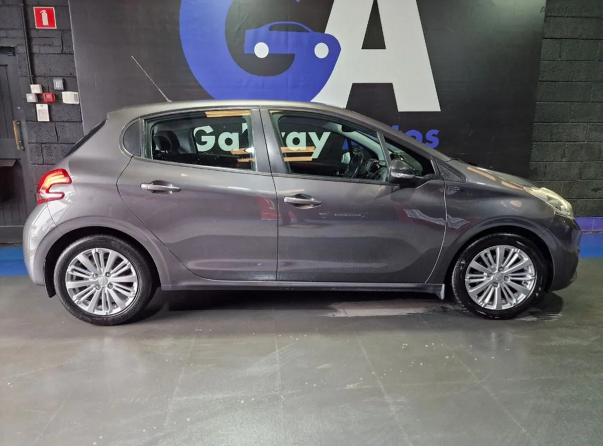 2019 Peugeot 208 – photo 11