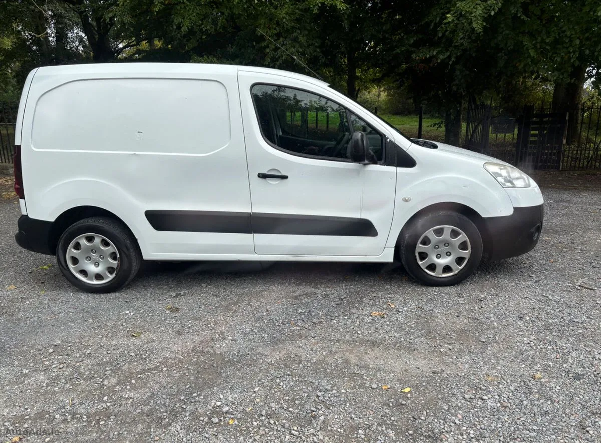 2014 Peugeot Partner – photo 3