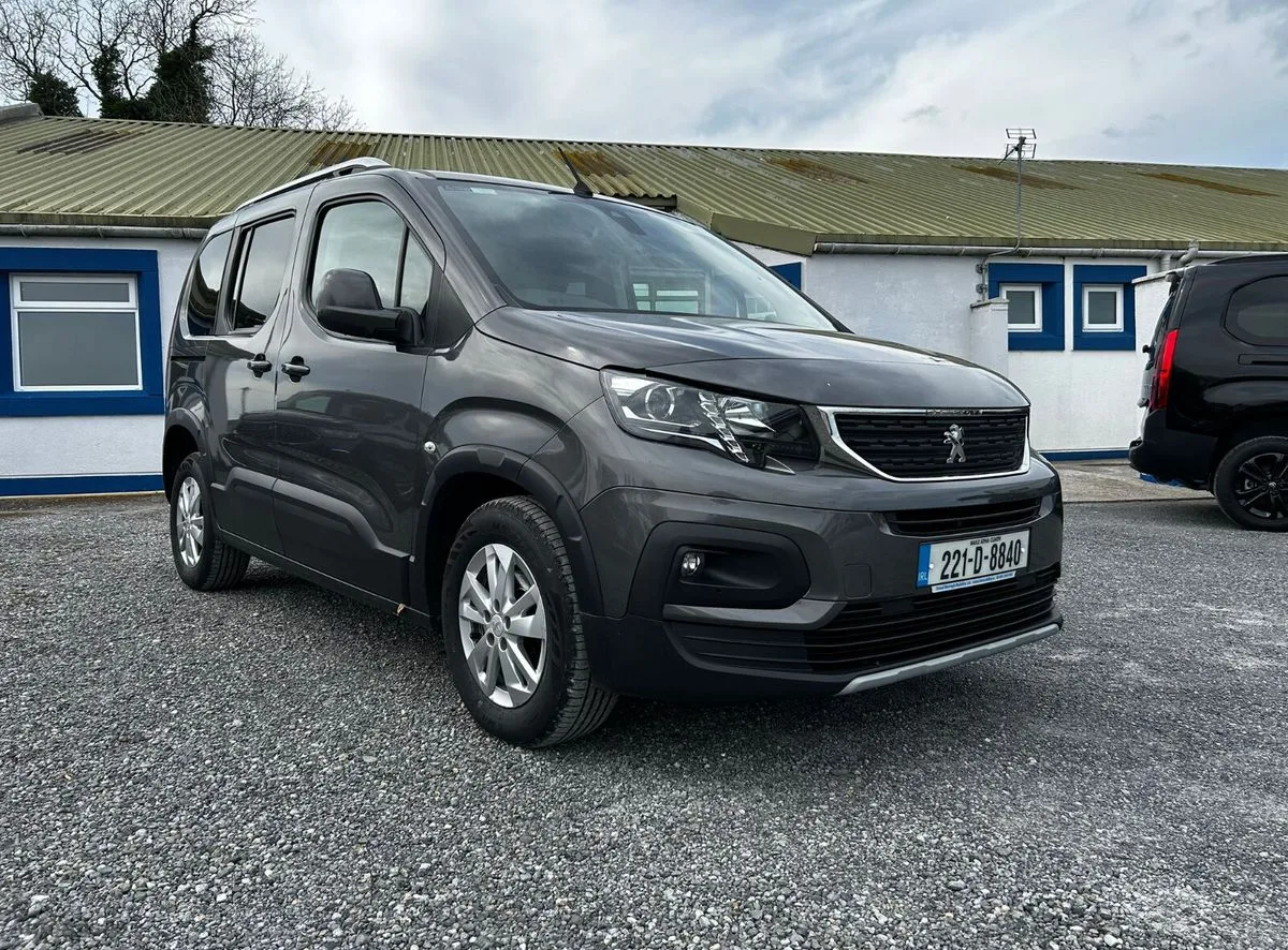 2022 Peugeot Rifter – photo 1