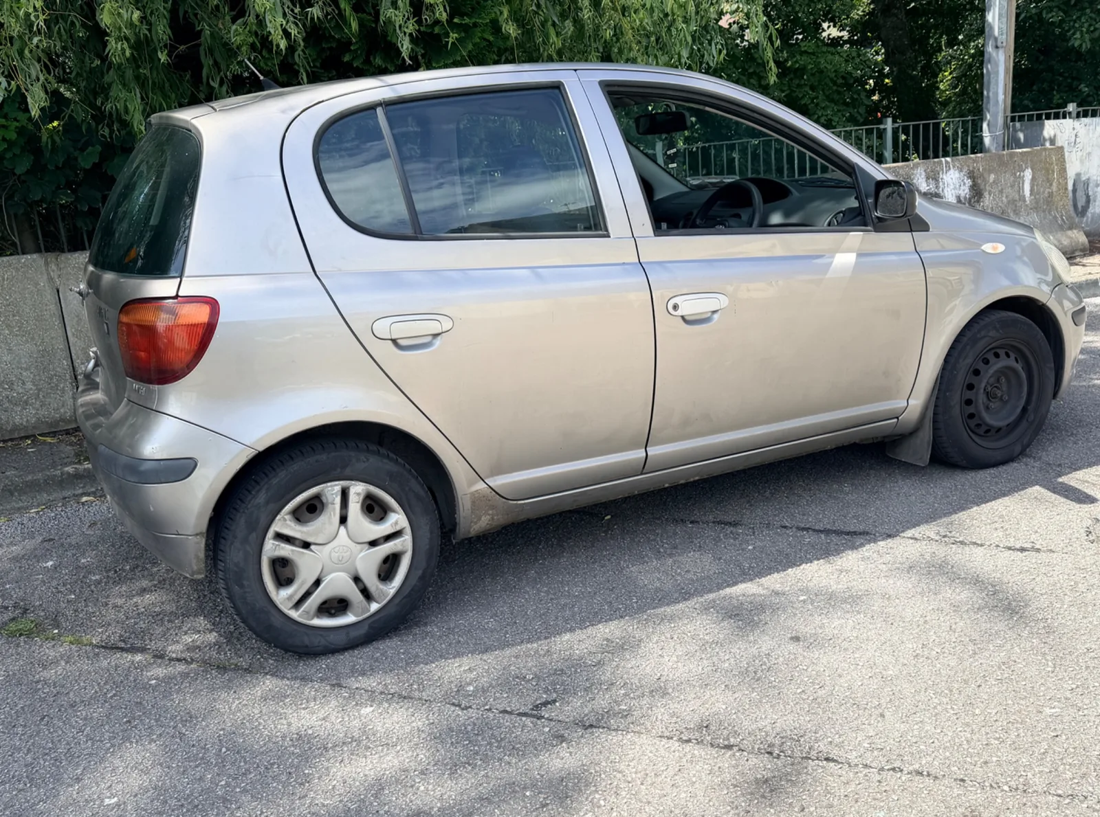 2005 Toyota Yaris