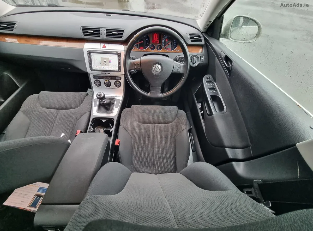 2010 Volkswagen Passat – photo 8