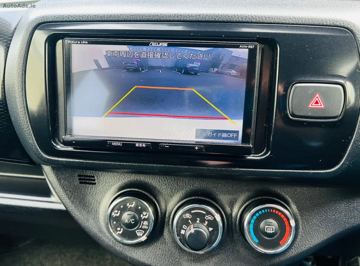 2020 Toyota Vitz – photo 16