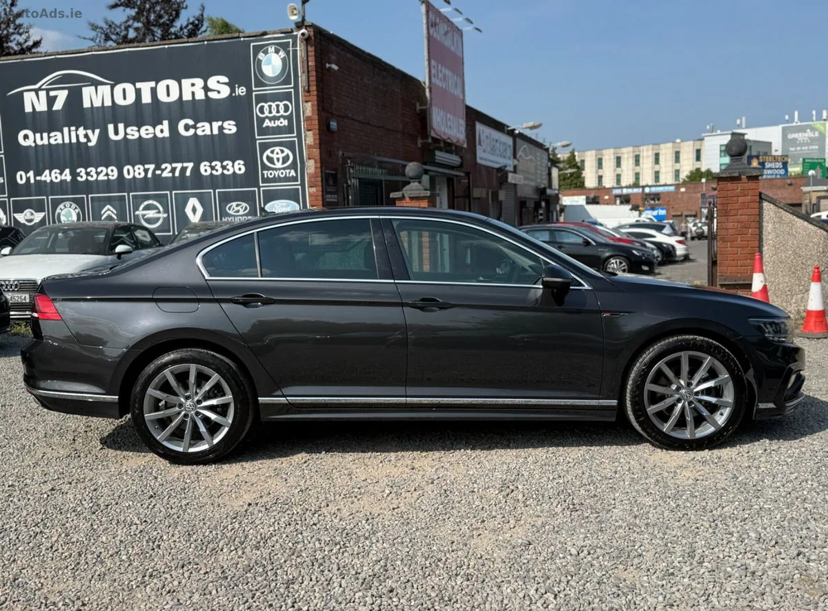2020 Volkswagen Passat – photo 2
