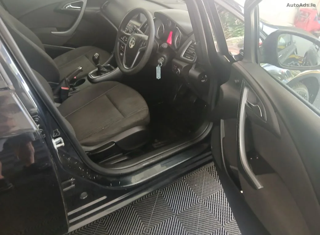 2014 Vauxhall Astra – photo 7
