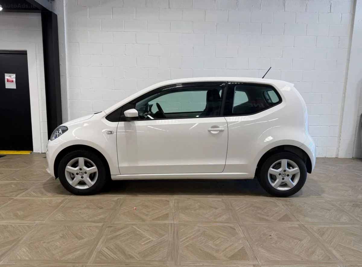 2014 Volkswagen up! – photo 5