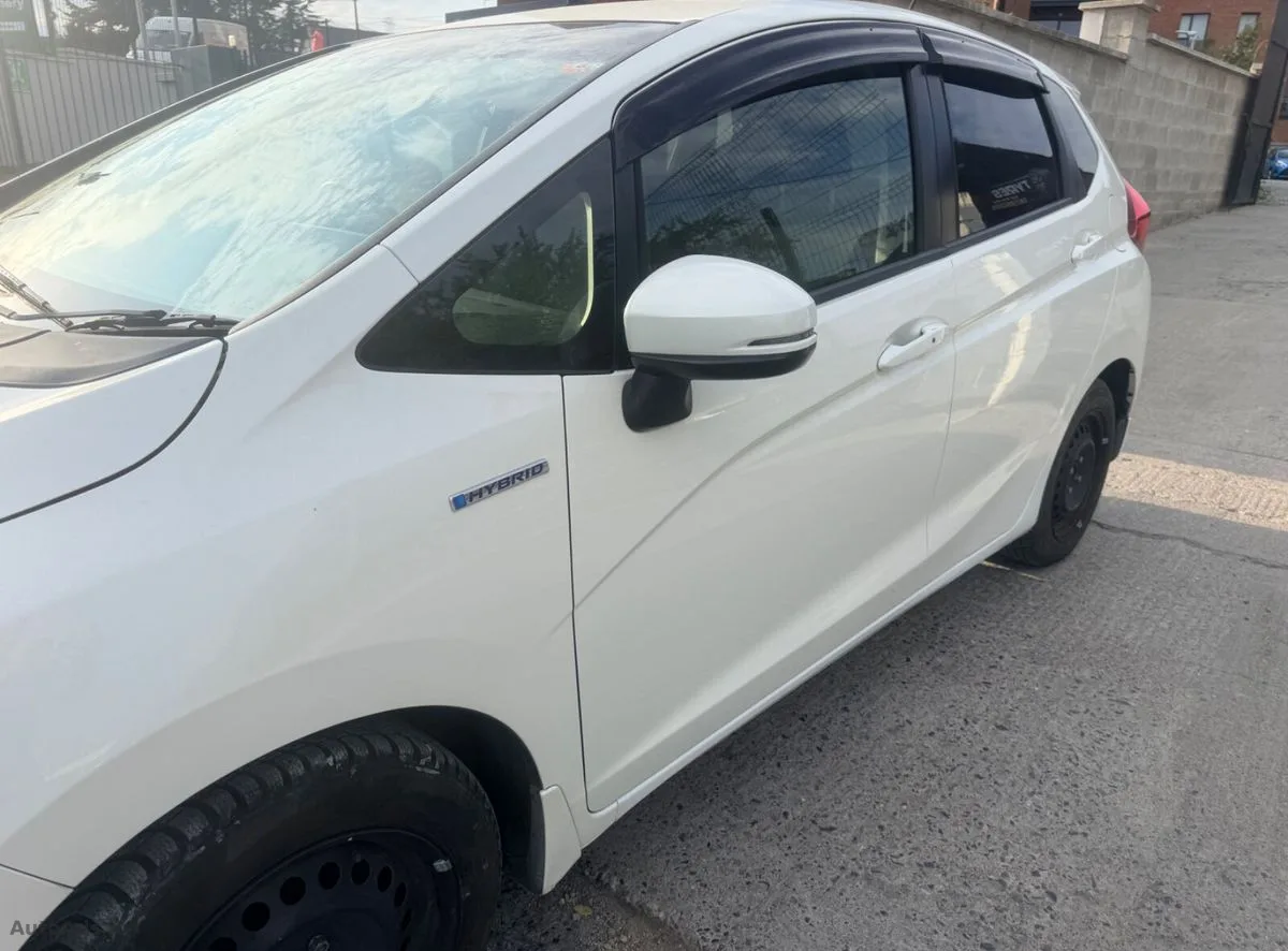 2015 Honda Fit – photo 4