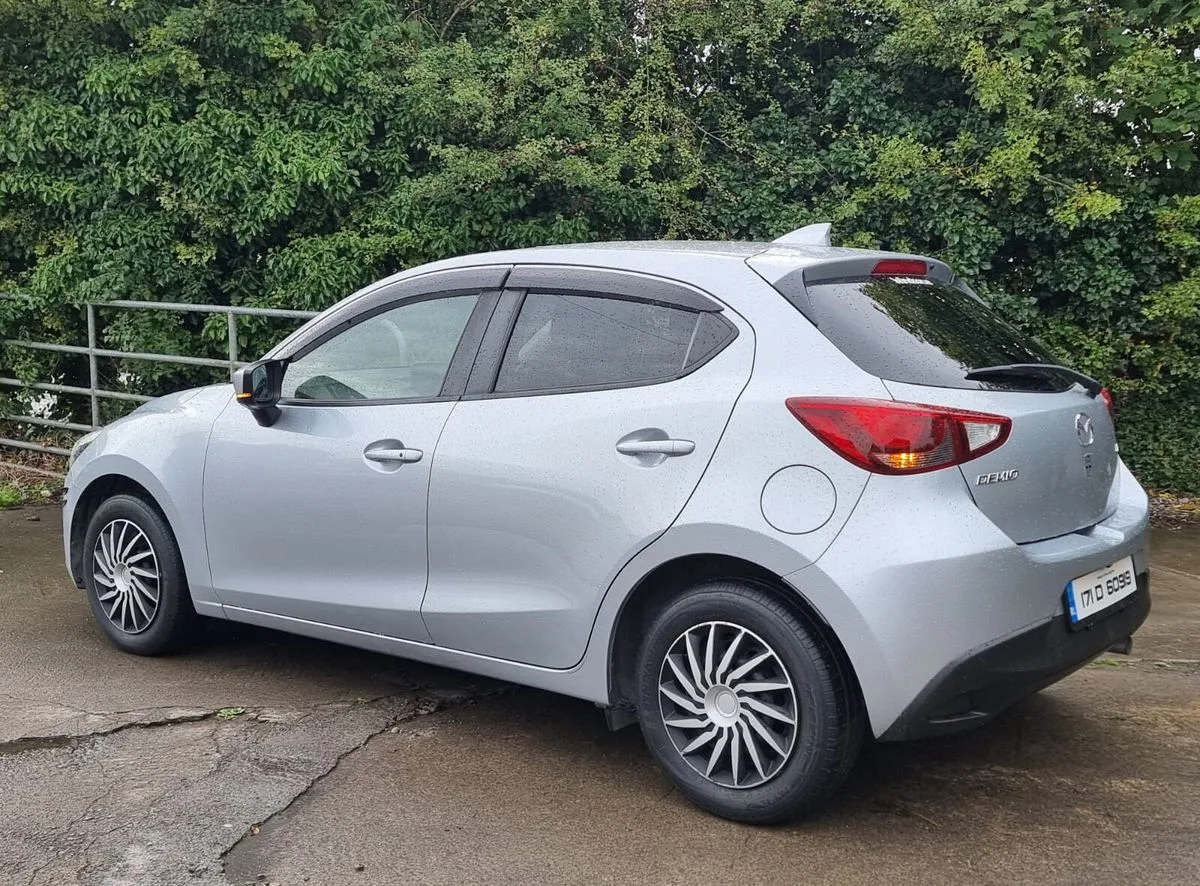 2017 Mazda Demio – photo 7