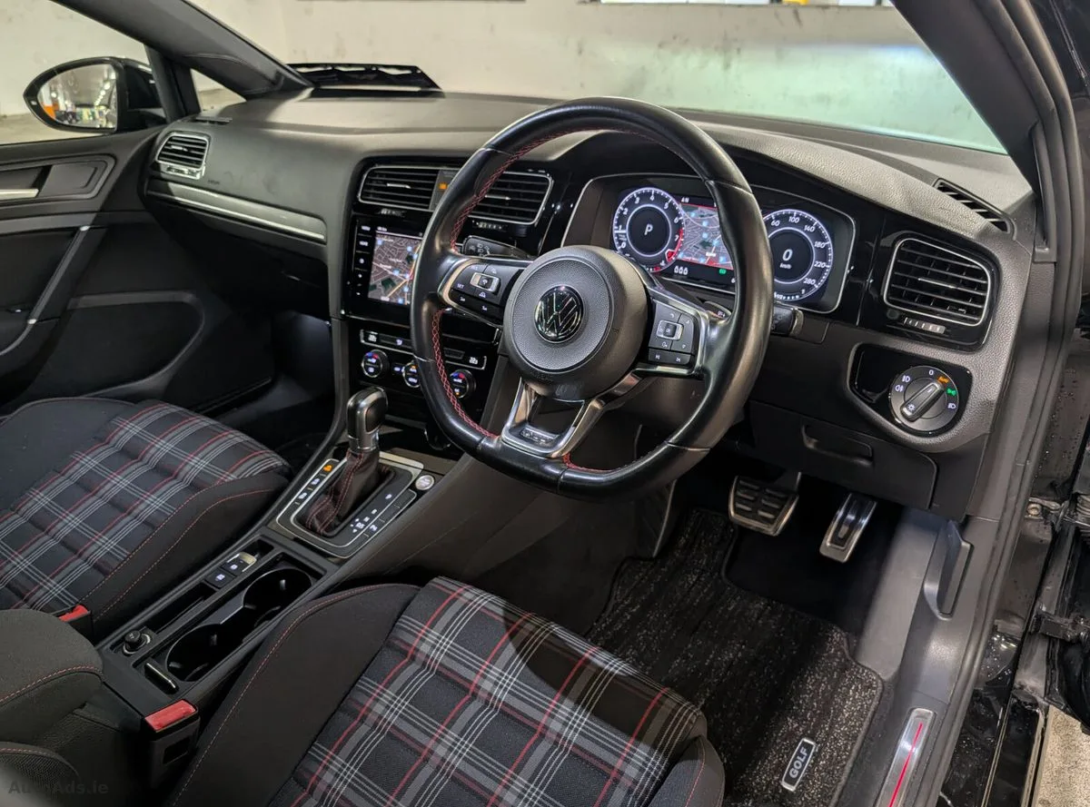 2018 Volkswagen Golf – photo 18
