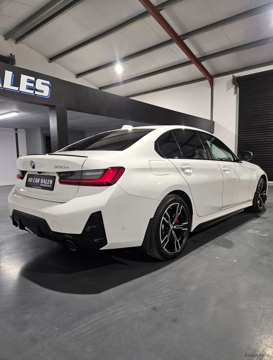 2025 BMW 3-Series – photo 6