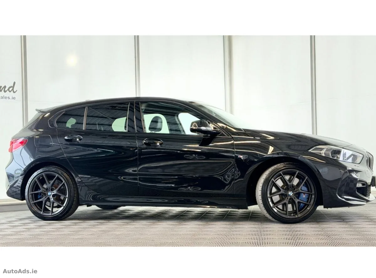 2024 BMW 1-Series – photo 18