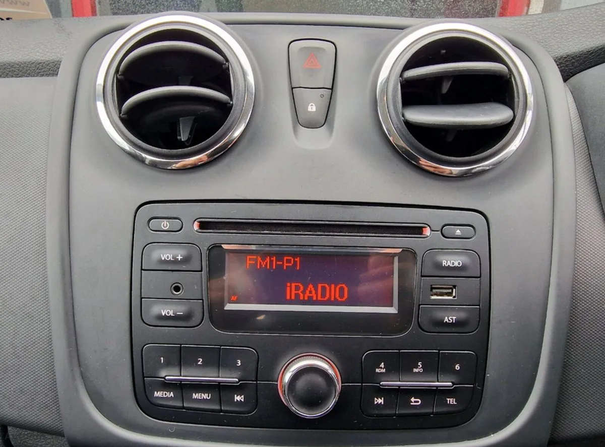 2016 Dacia Sandero – photo 18