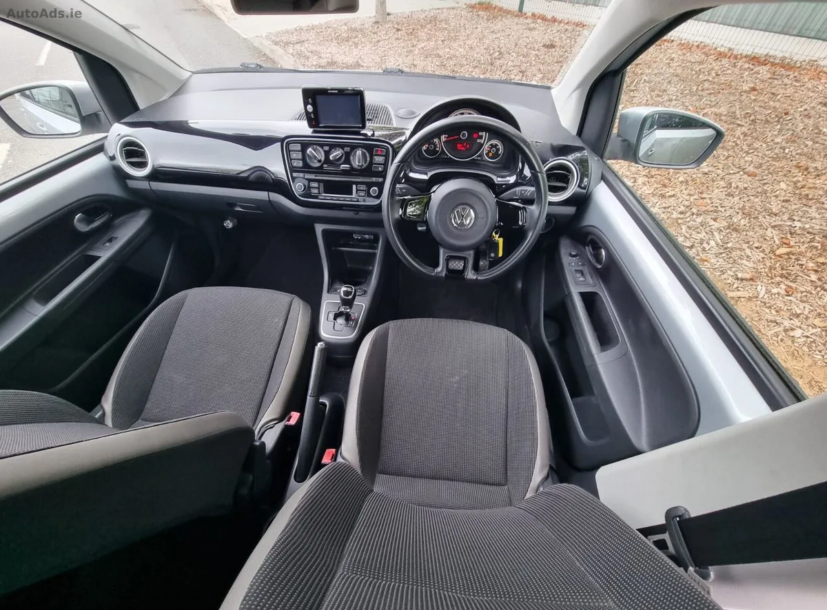 2012 Volkswagen up! – photo 19