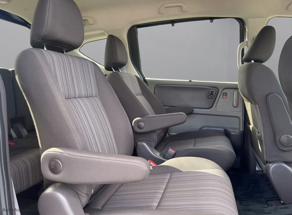 2017 Honda Freed – photo 10