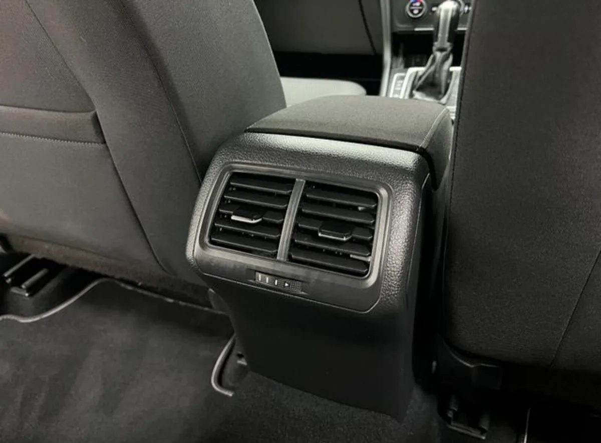 2019 Volkswagen Golf – photo 8