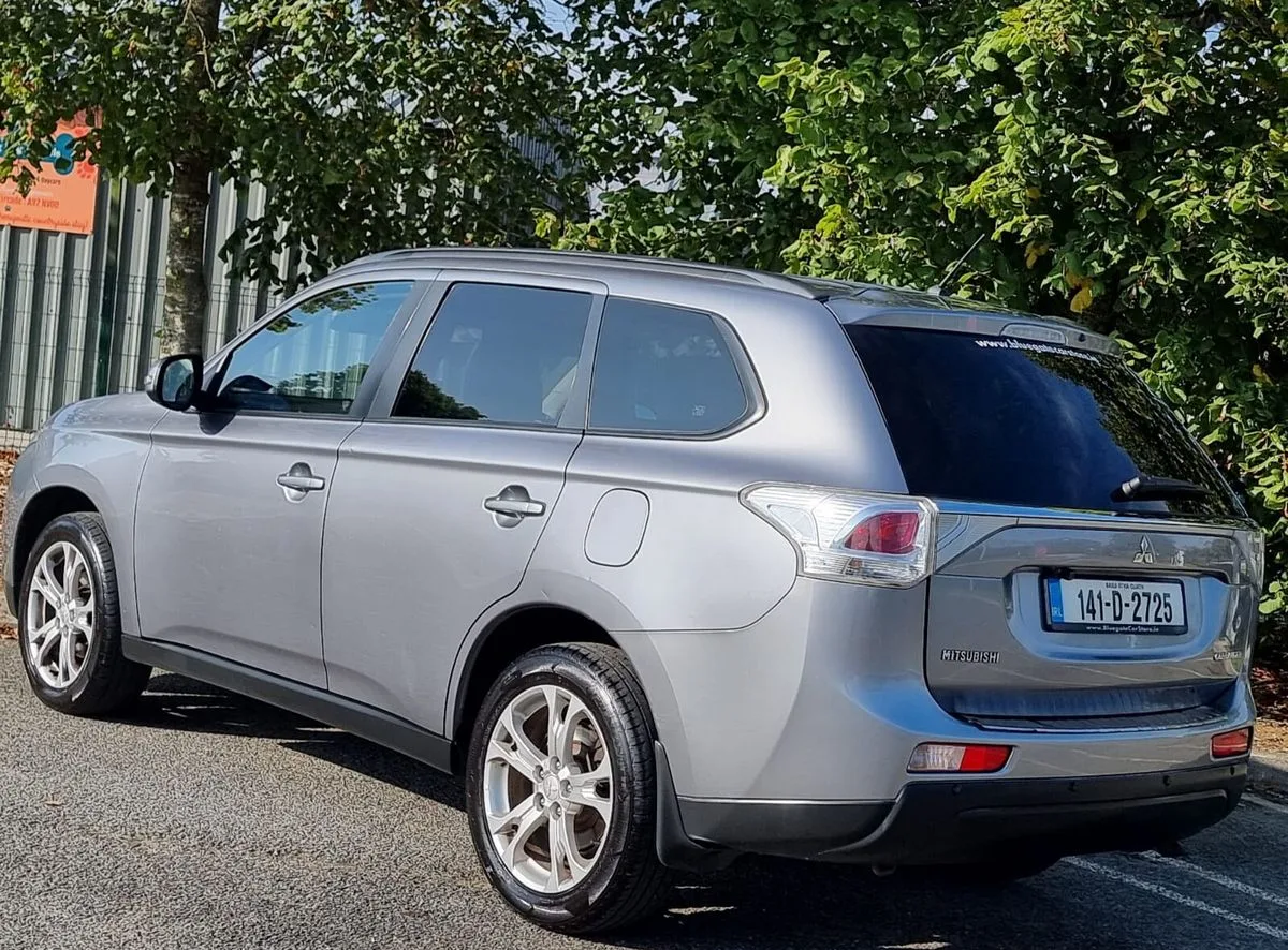 2014 Mitsubishi Outlander – photo 8