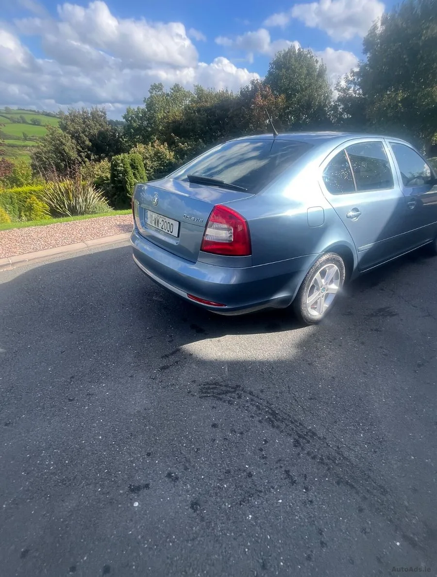 2011 Skoda Octavia – photo 6