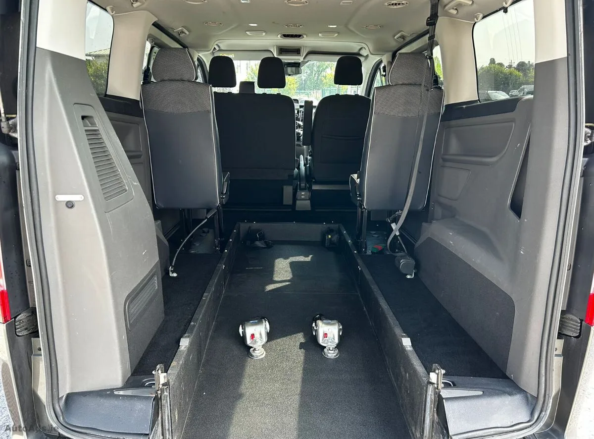 2021 Ford Tourneo Custom – photo 9