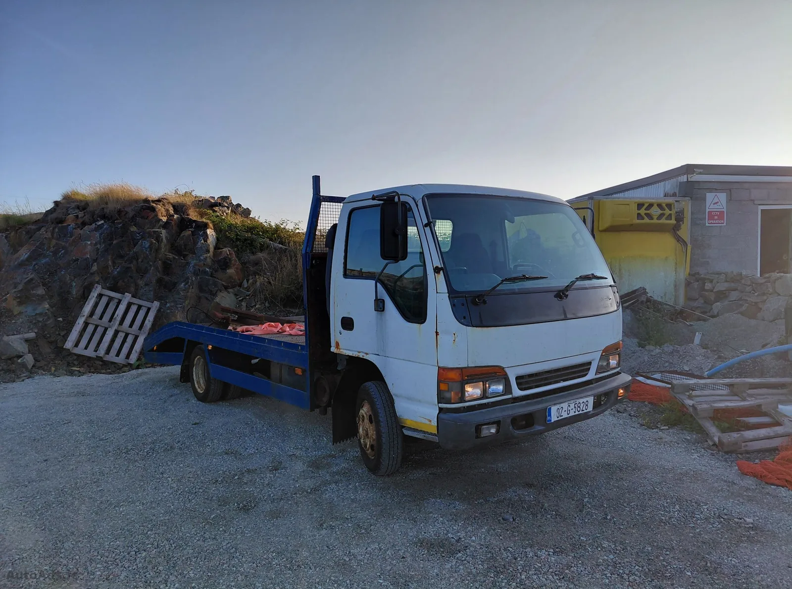 2002 Isuzu NPR