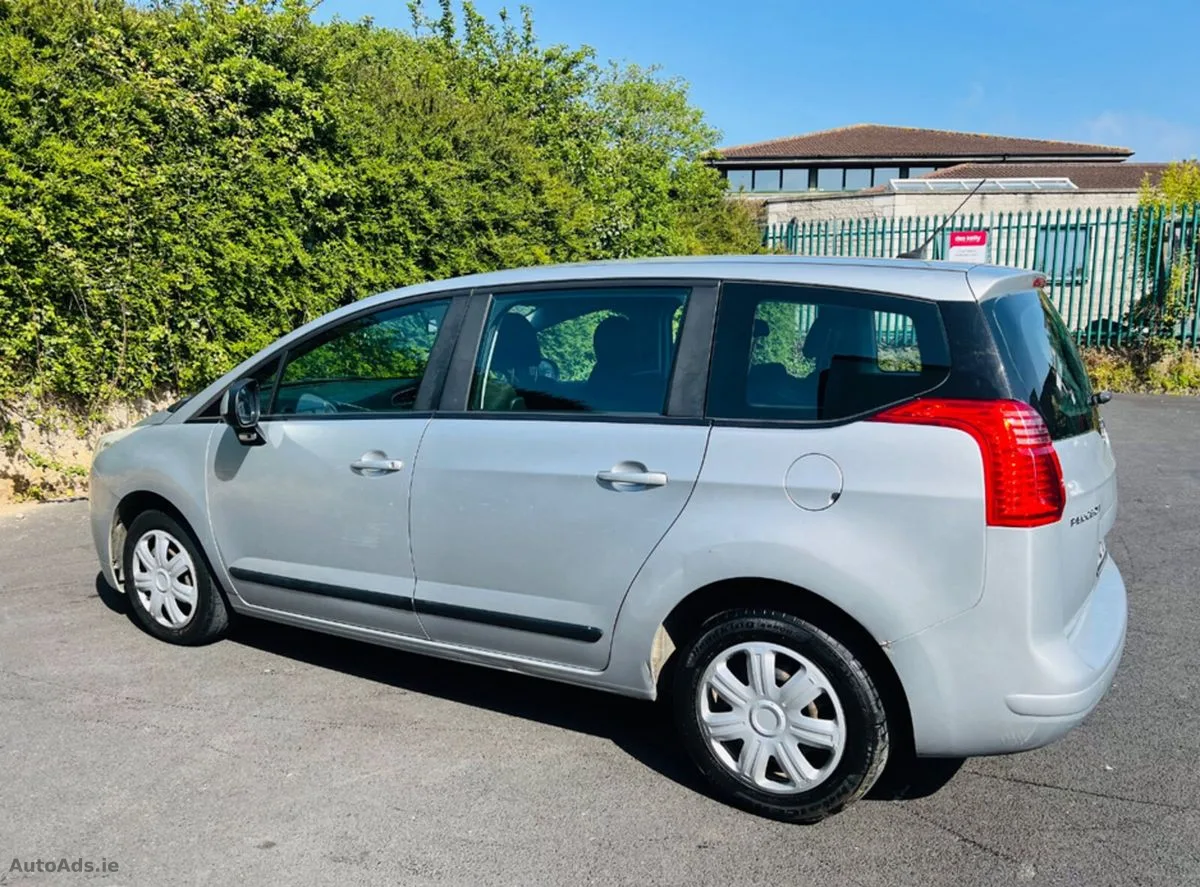 2012 Peugeot 5008 – photo 10